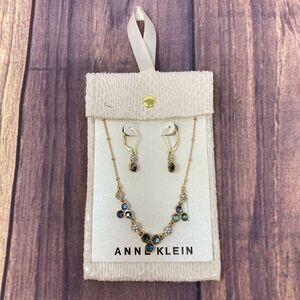 ANNE KLEIN CUBIC ZIRCONIA GOLD NECKLACE AND MATCHING DANGLE EARRINGS COMBO U849